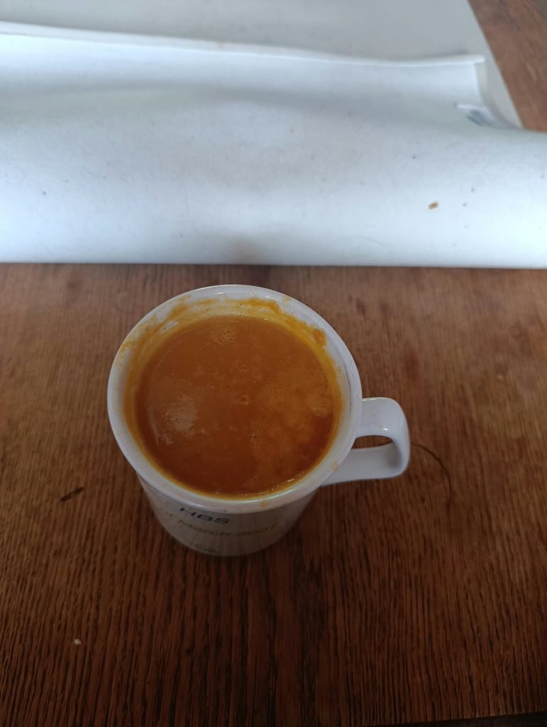 Kruidige soep van zoete aardappel en kokos